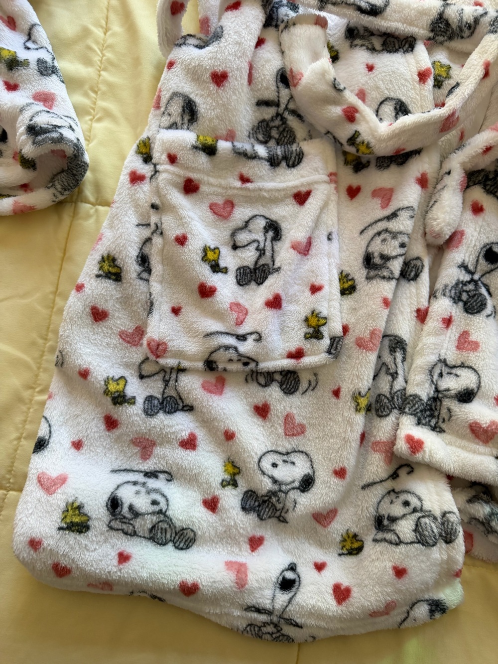 Snoopy Robe - Picture 4 of 4